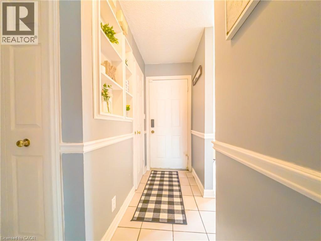 18 Barry Street Unit# 19, St. Catharines, Ontario  L2R 7J6 - Photo 8 - 40824059