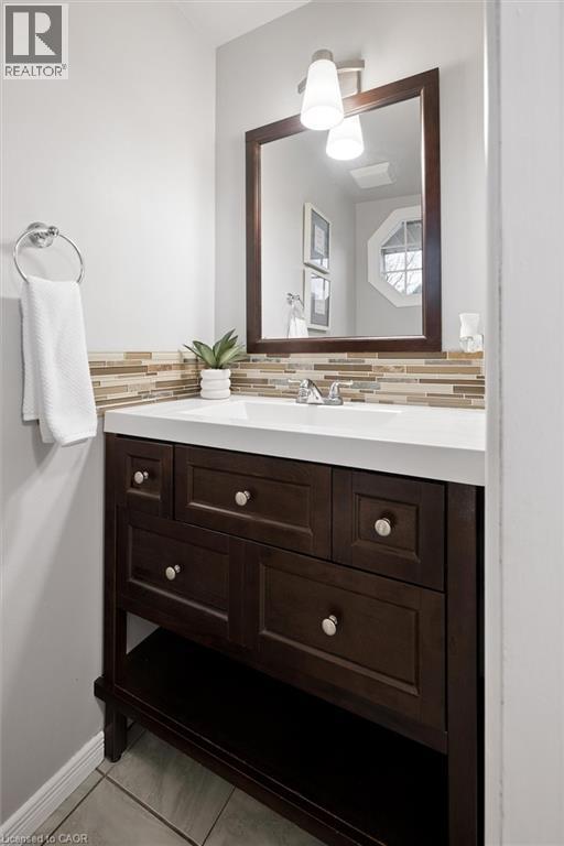 14 Wycliffe Place, Kitchener, Ontario  N2M 5J7 - Photo 14 - 40824027