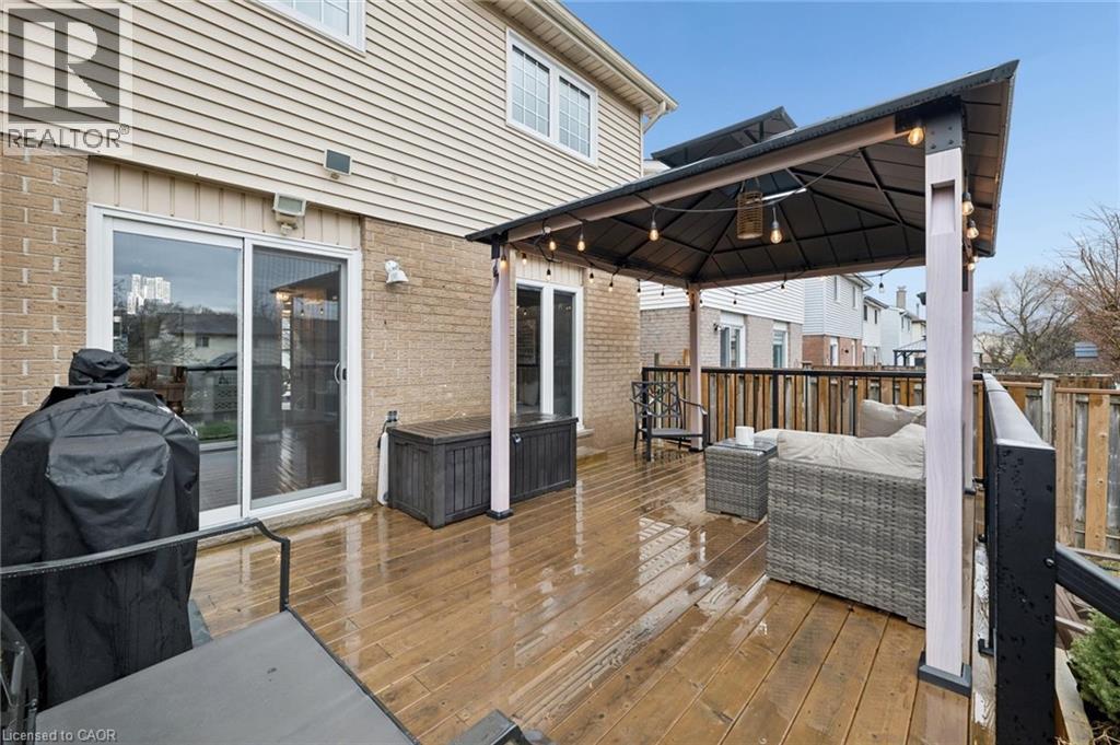 14 Wycliffe Place, Kitchener, Ontario  N2M 5J7 - Photo 29 - 40824027