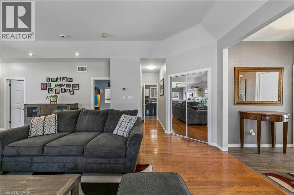 55 Chesley Street, Hamilton, Ontario  L9C 3V9 - Photo 11 - 40823990