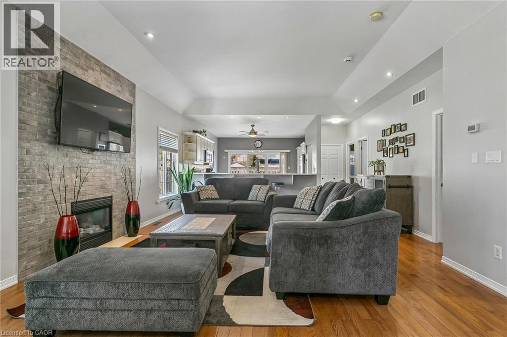 55 Chesley Street, Hamilton, Ontario  L9C 3V9 - Photo 9 - 40823990