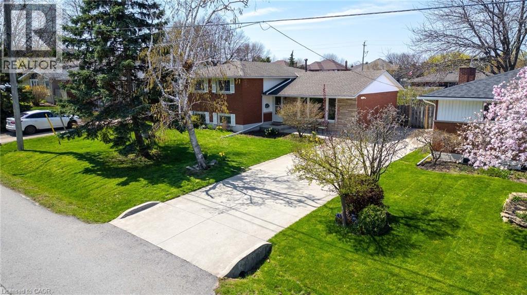 156 Lakeside Drive, Grimsby, Ontario  L3M 2L5 - Photo 2 - 40822875