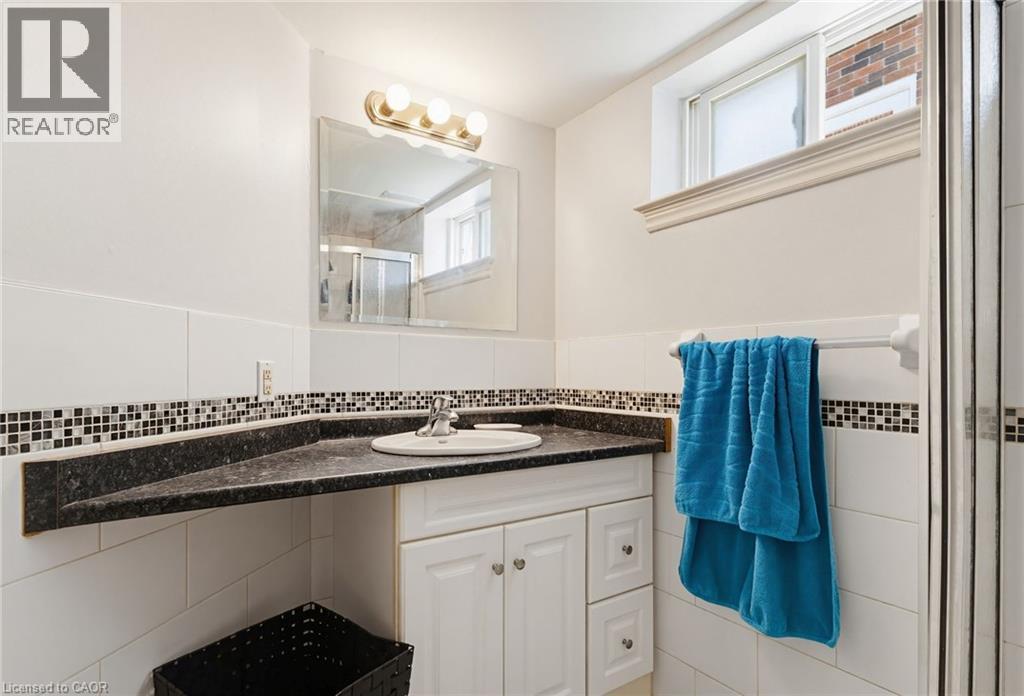 156 Lakeside Drive, Grimsby, Ontario  L3M 2L5 - Photo 28 - 40822875