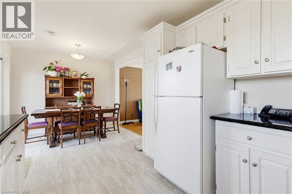 156 Lakeside Drive, Grimsby, Ontario  L3M 2L5 - Photo 9 - 40822875