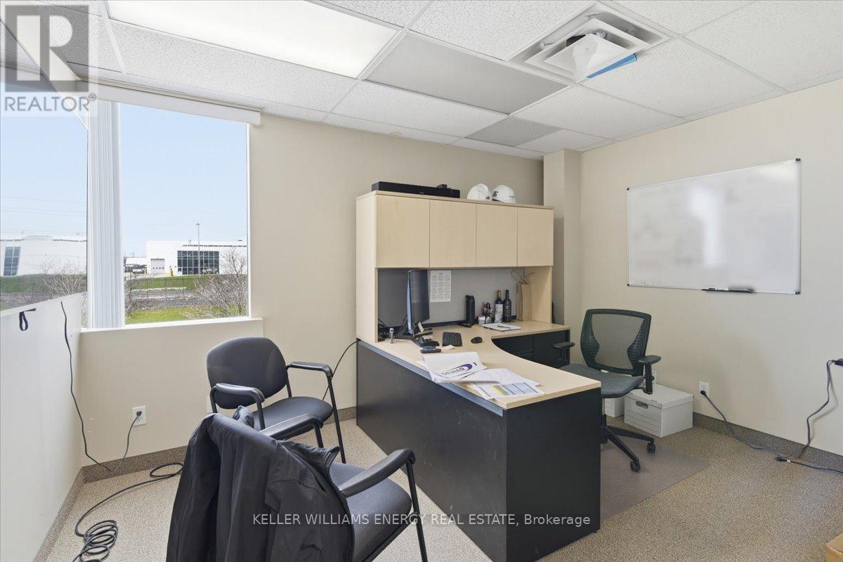 201 - 1143 Wentworth Street W, Oshawa, Ontario  L1J 8P7 - Photo 10 - E13042172