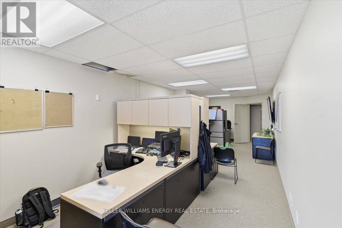 201 - 1143 Wentworth Street W, Oshawa, Ontario  L1J 8P7 - Photo 8 - E13042172