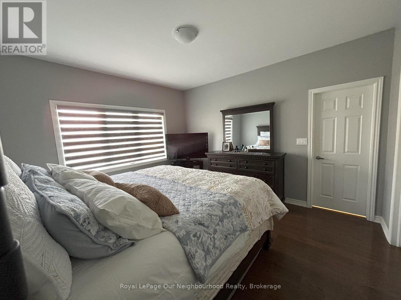 249 Fleetwood Drive, Oshawa, Ontario  L1K 3E8 - Photo 10 - E13042196