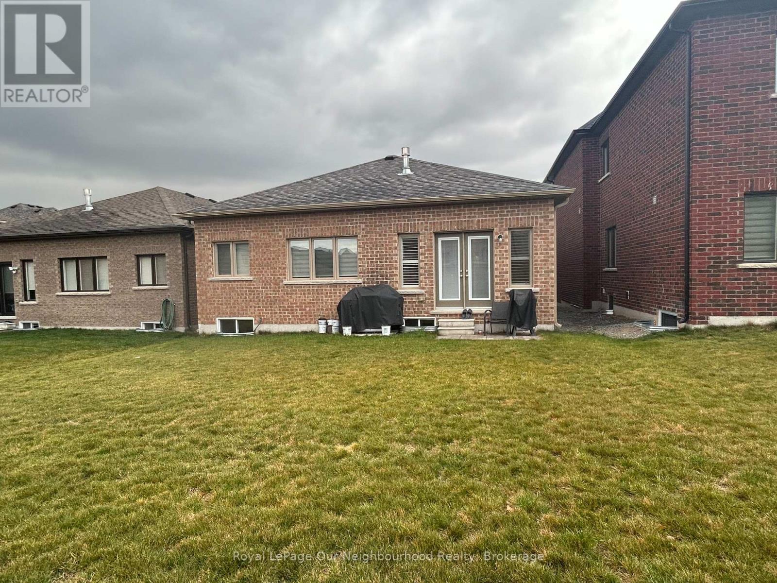 249 Fleetwood Drive, Oshawa, Ontario  L1K 3E8 - Photo 17 - E13042196
