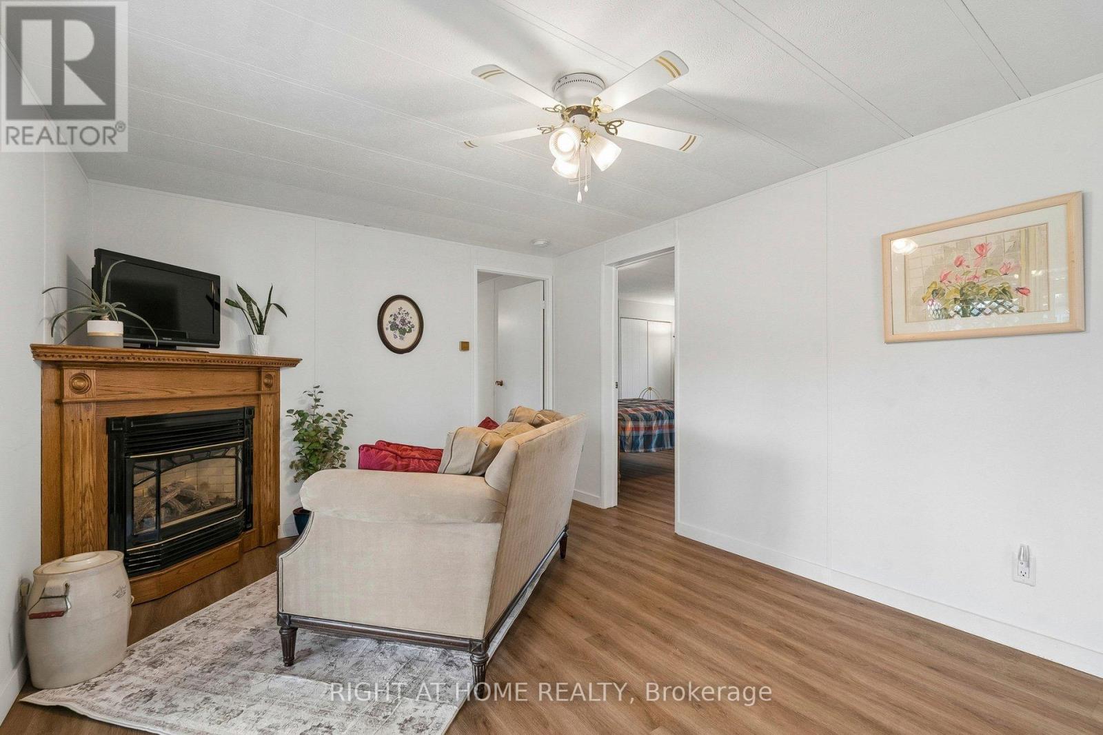 6 Emery Court, Georgina, Ontario  L0E 1R0 - Photo 19 - N13042282