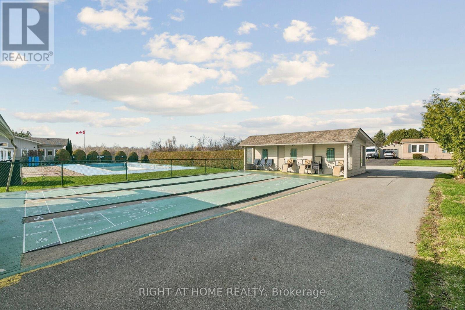 6 Emery Court, Georgina, Ontario  L0E 1R0 - Photo 39 - N13042282