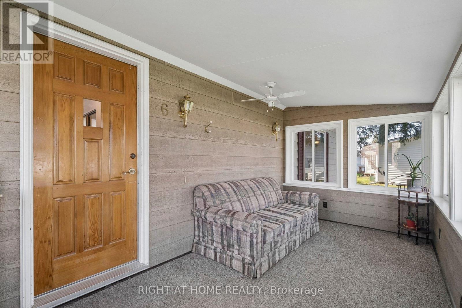 6 Emery Court, Georgina, Ontario  L0E 1R0 - Photo 4 - N13042282