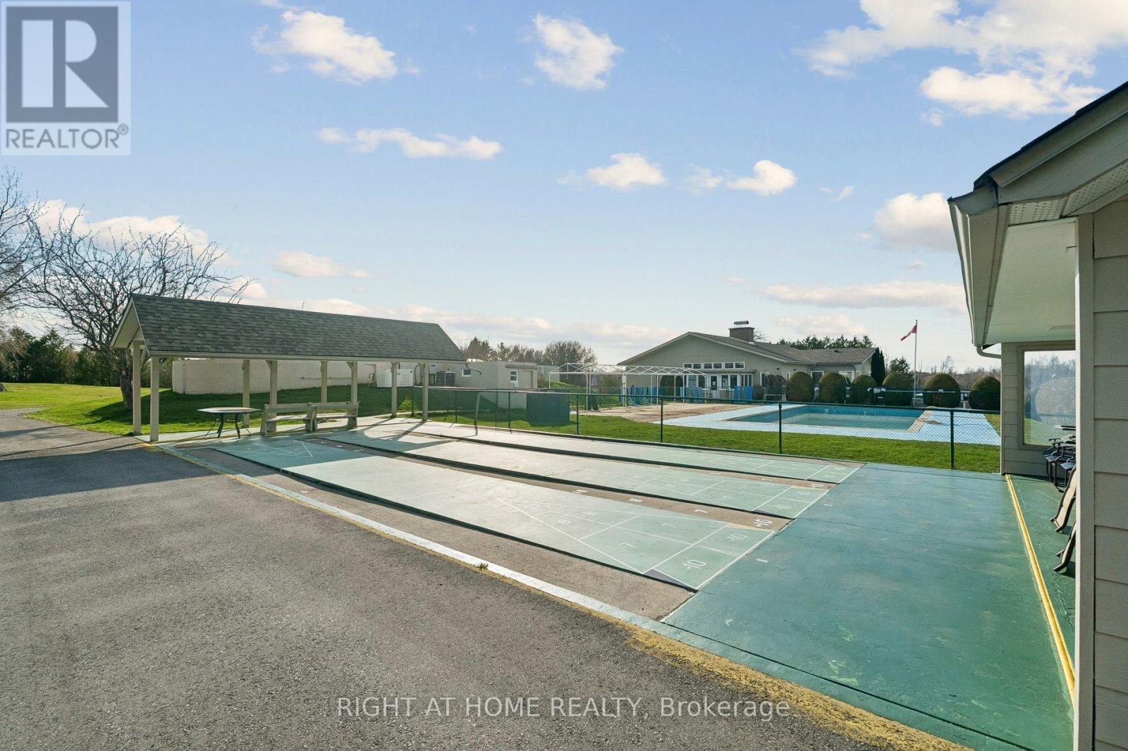 6 Emery Court, Georgina, Ontario  L0E 1R0 - Photo 40 - N13042282