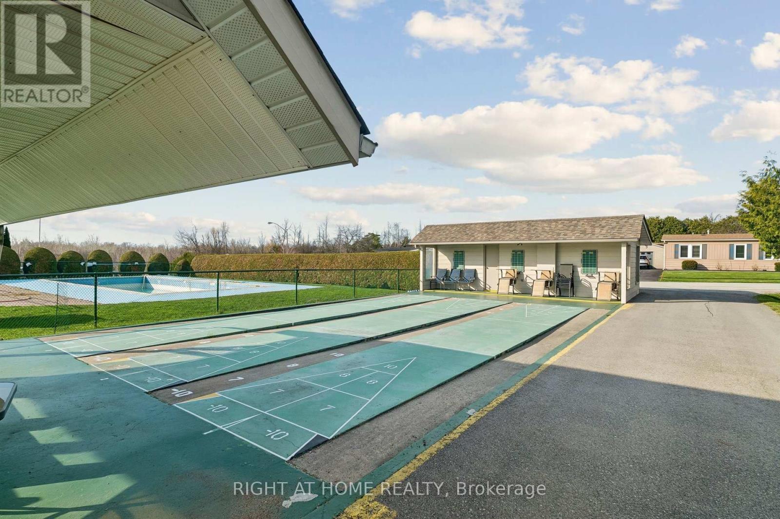 6 Emery Court, Georgina, Ontario  L0E 1R0 - Photo 41 - N13042282