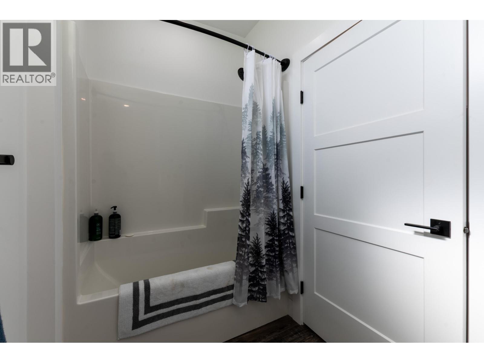 7400 Taborview Drive, Prince George, British Columbia  V2N 5W4 - Photo 34 - R3115480