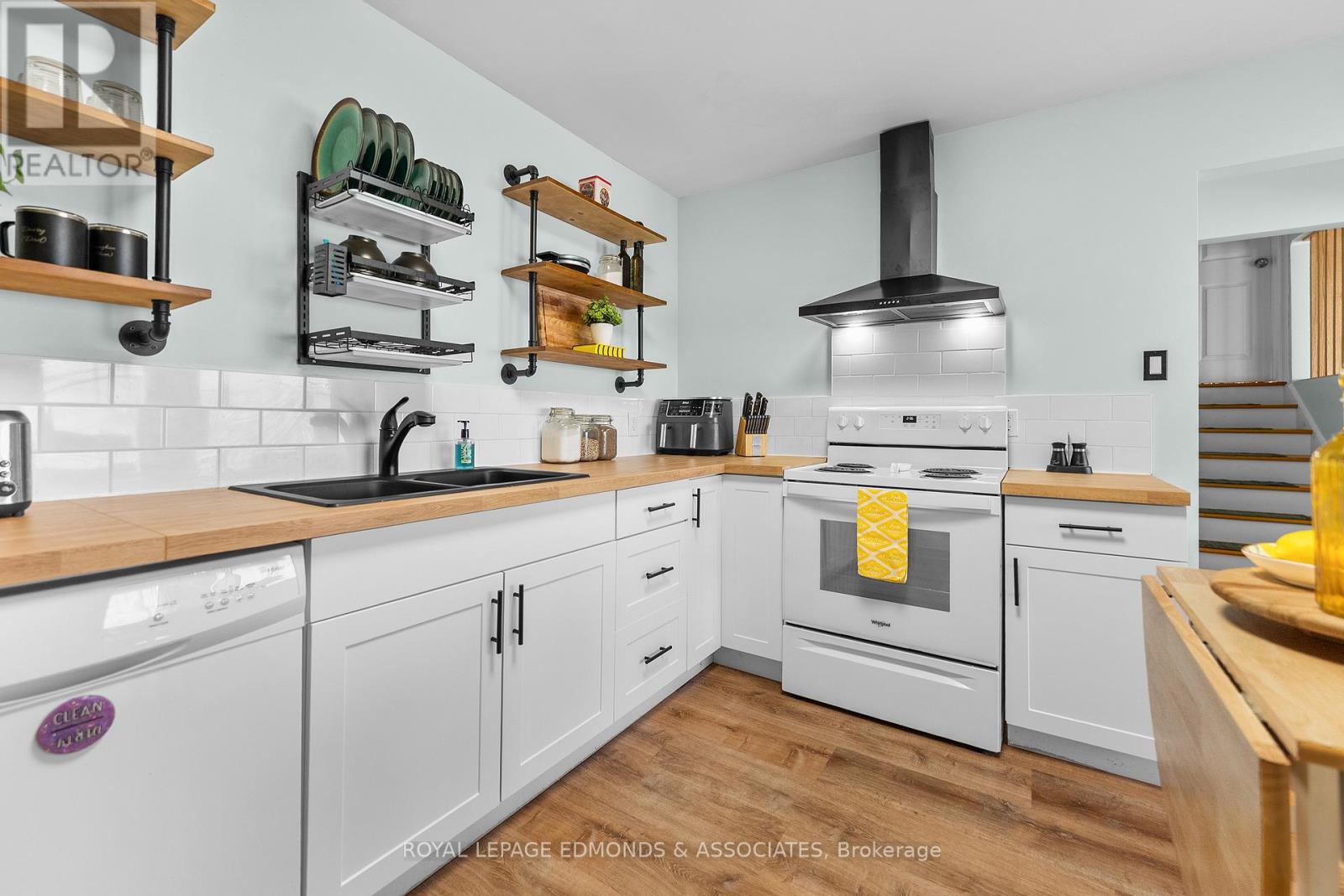 184 Riverside Drive, Pembroke, Ontario  K8A 5K9 - Photo 11 - X13042152