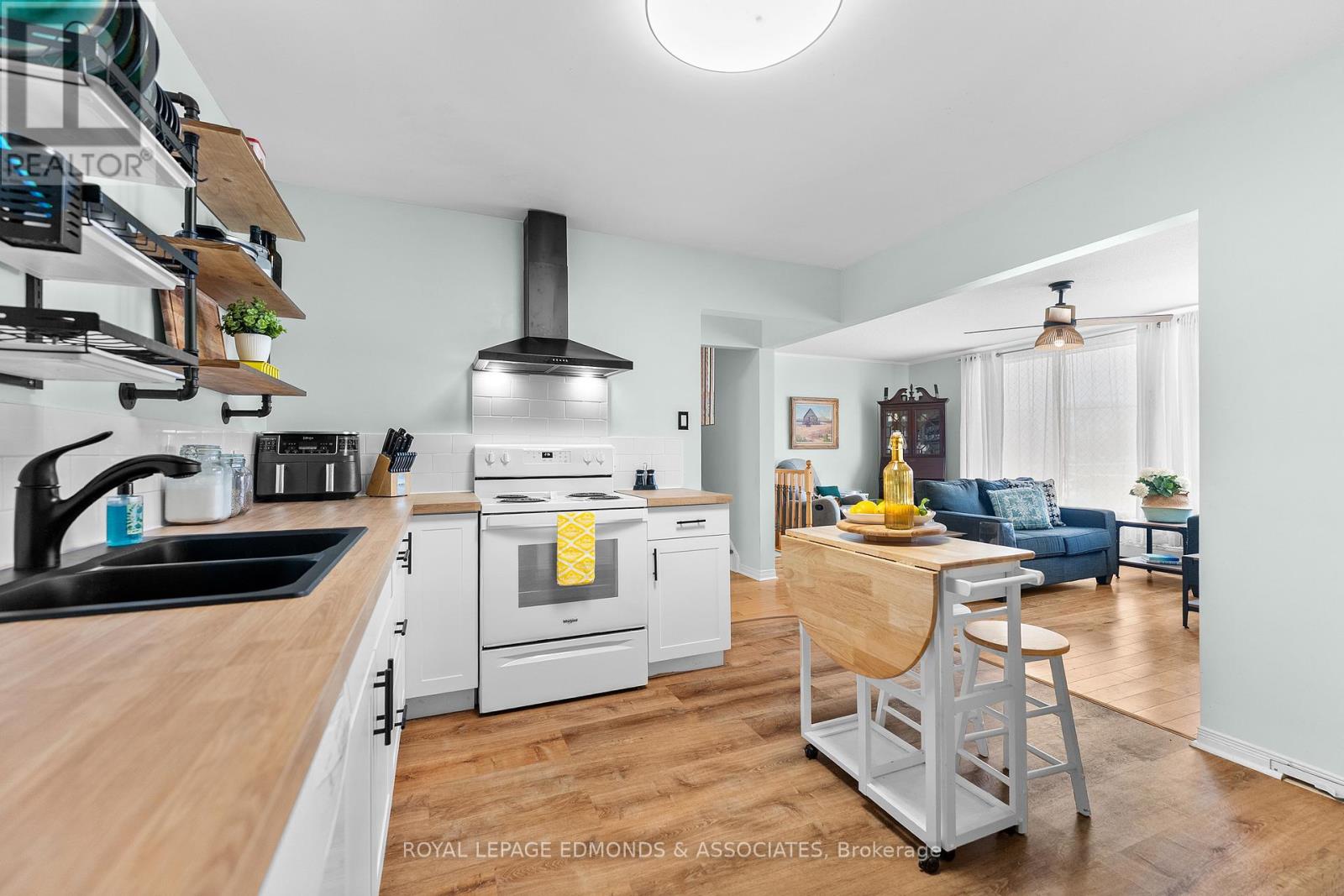 184 Riverside Drive, Pembroke, Ontario  K8A 5K9 - Photo 12 - X13042152