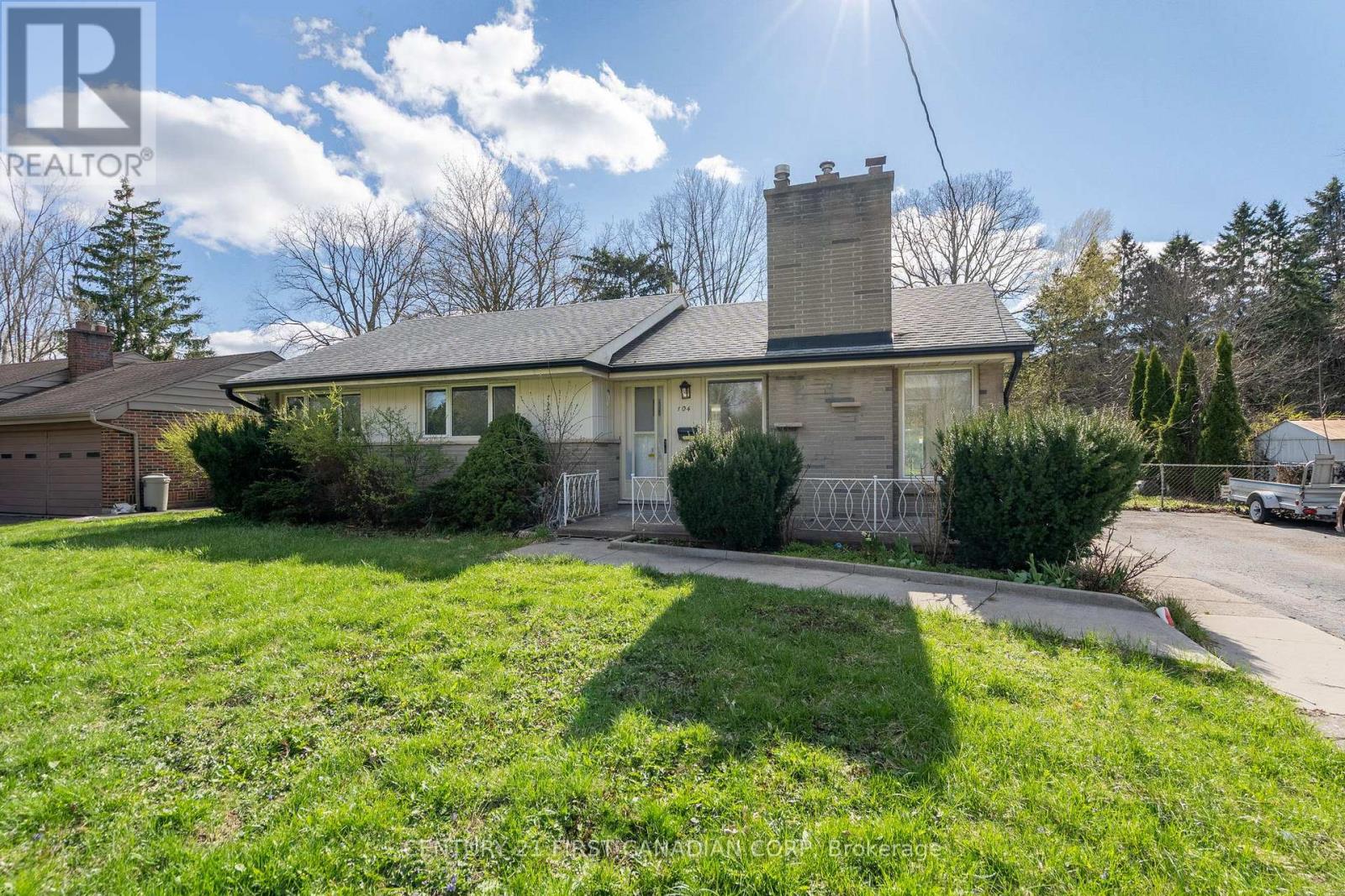 104 EDGAR DRIVE, London North, Ontario
