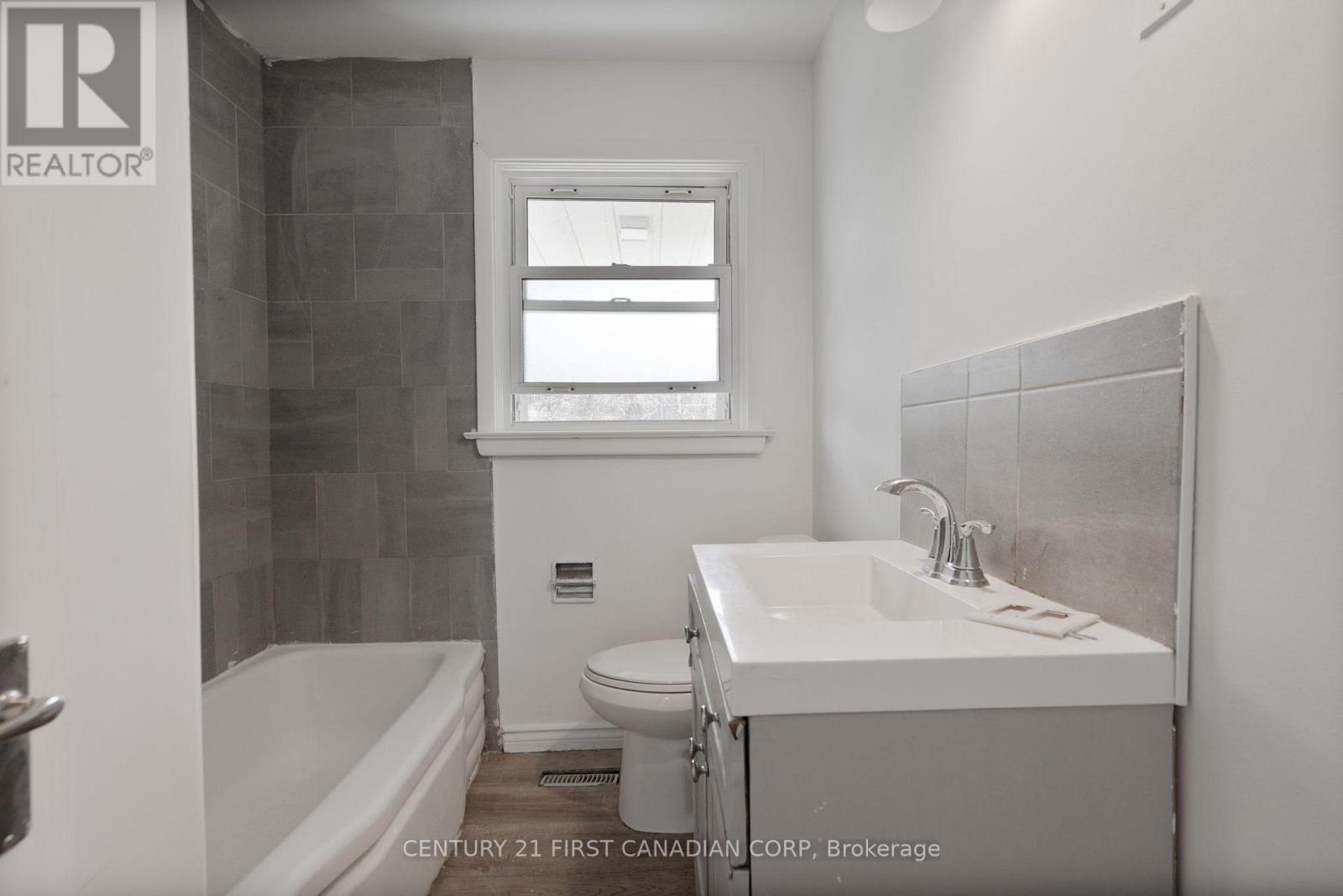 104 Edgar Drive, London North, Ontario  N6G 1K1 - Photo 10 - X13042174