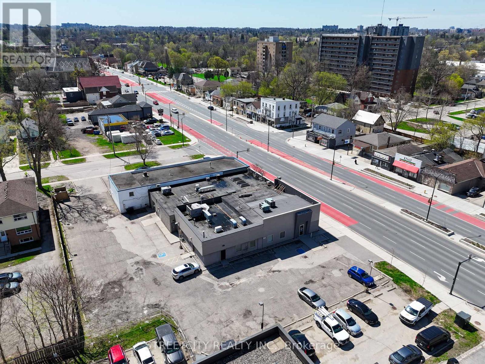 Lower - 222 Wellington Street, London East, Ontario  N6B 2L3 - Photo 9 - X13042280