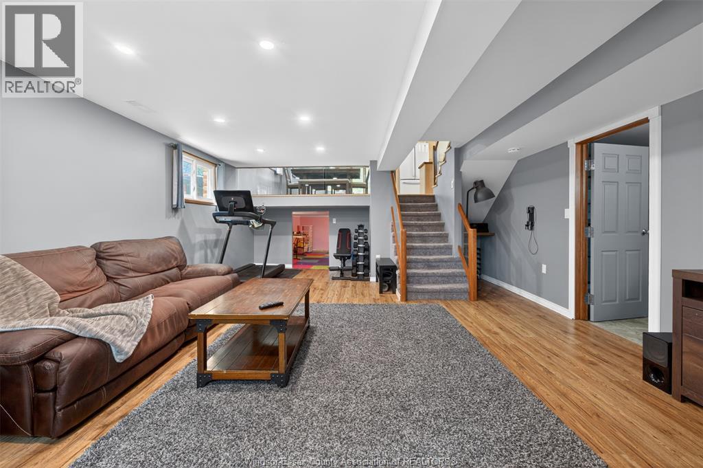 226 Edgewater Boulevard, Tecumseh, Ontario  N8N 2H2 - Photo 25 - 26009125