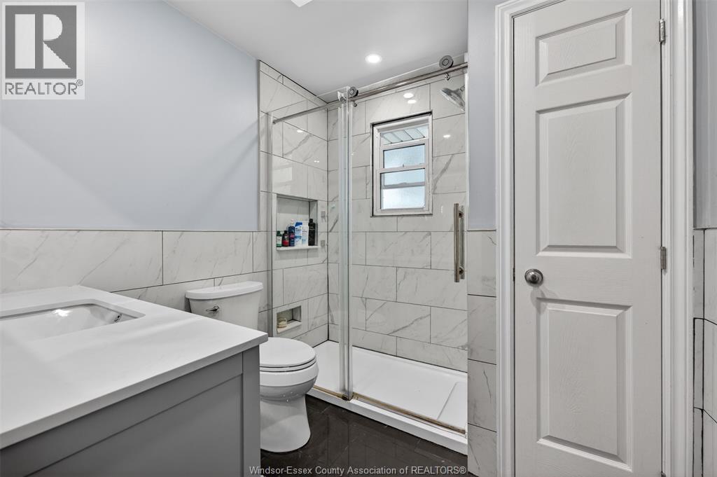 226 Edgewater Boulevard, Tecumseh, Ontario  N8N 2H2 - Photo 21 - 26009125