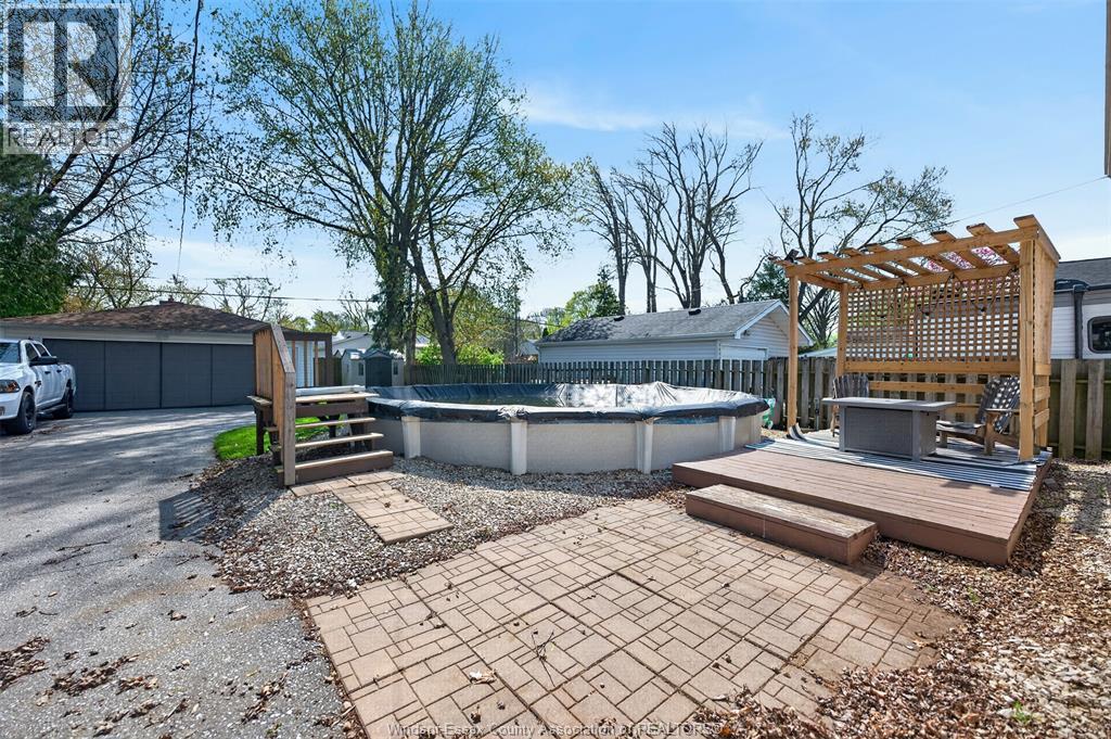 226 Edgewater Boulevard, Tecumseh, Ontario  N8N 2H2 - Photo 32 - 26009125