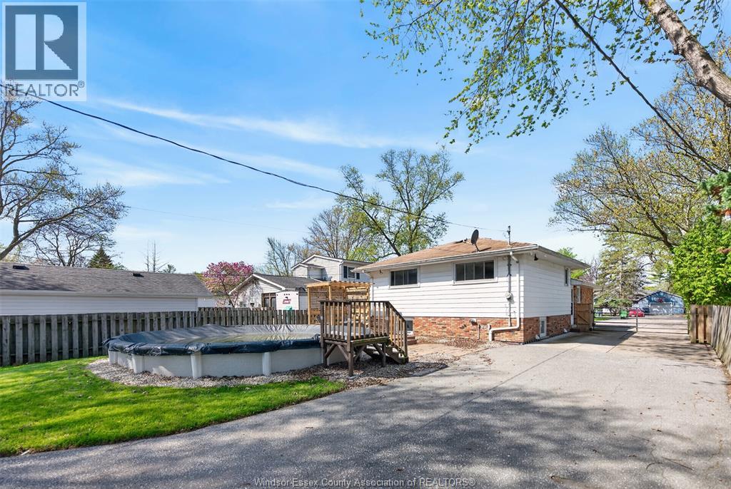 226 Edgewater Boulevard, Tecumseh, Ontario  N8N 2H2 - Photo 36 - 26009125