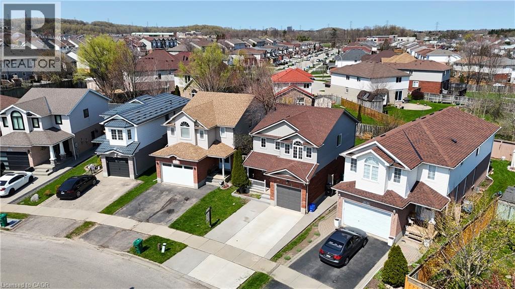 11 Lemonbalm Street, Kitchener, Ontario  N2E 1Z7 - Photo 35 - 40822065