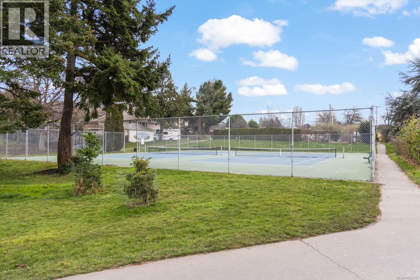 858 Selkirk Ave, Esquimalt, British Columbia  V9A 2T8 - Photo 39 - 1032319