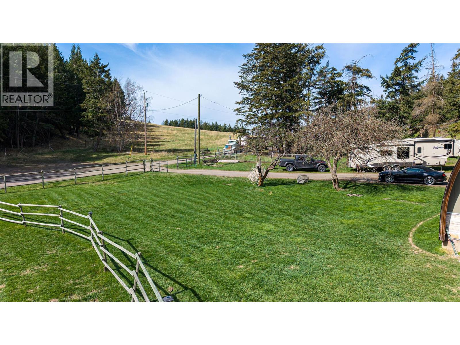 6142 Falkland Road, Falkland, British Columbia  V0E 1W0 - Photo 55 - 10384088