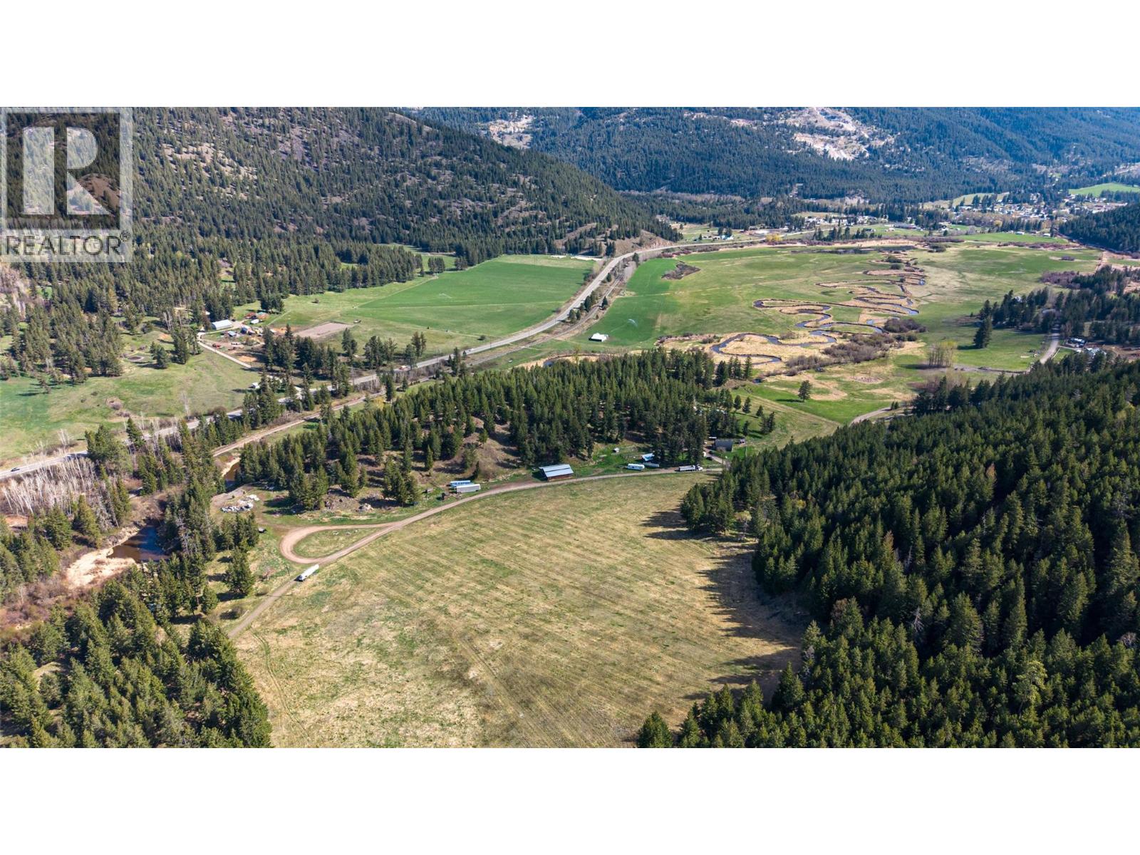 6142 Falkland Road, Falkland, British Columbia  V0E 1W0 - Photo 68 - 10384088