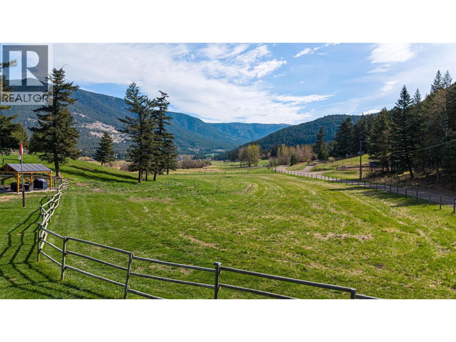 6142 Falkland Road, Falkland, British Columbia  V0E 1W0 - Photo 58 - 10384088