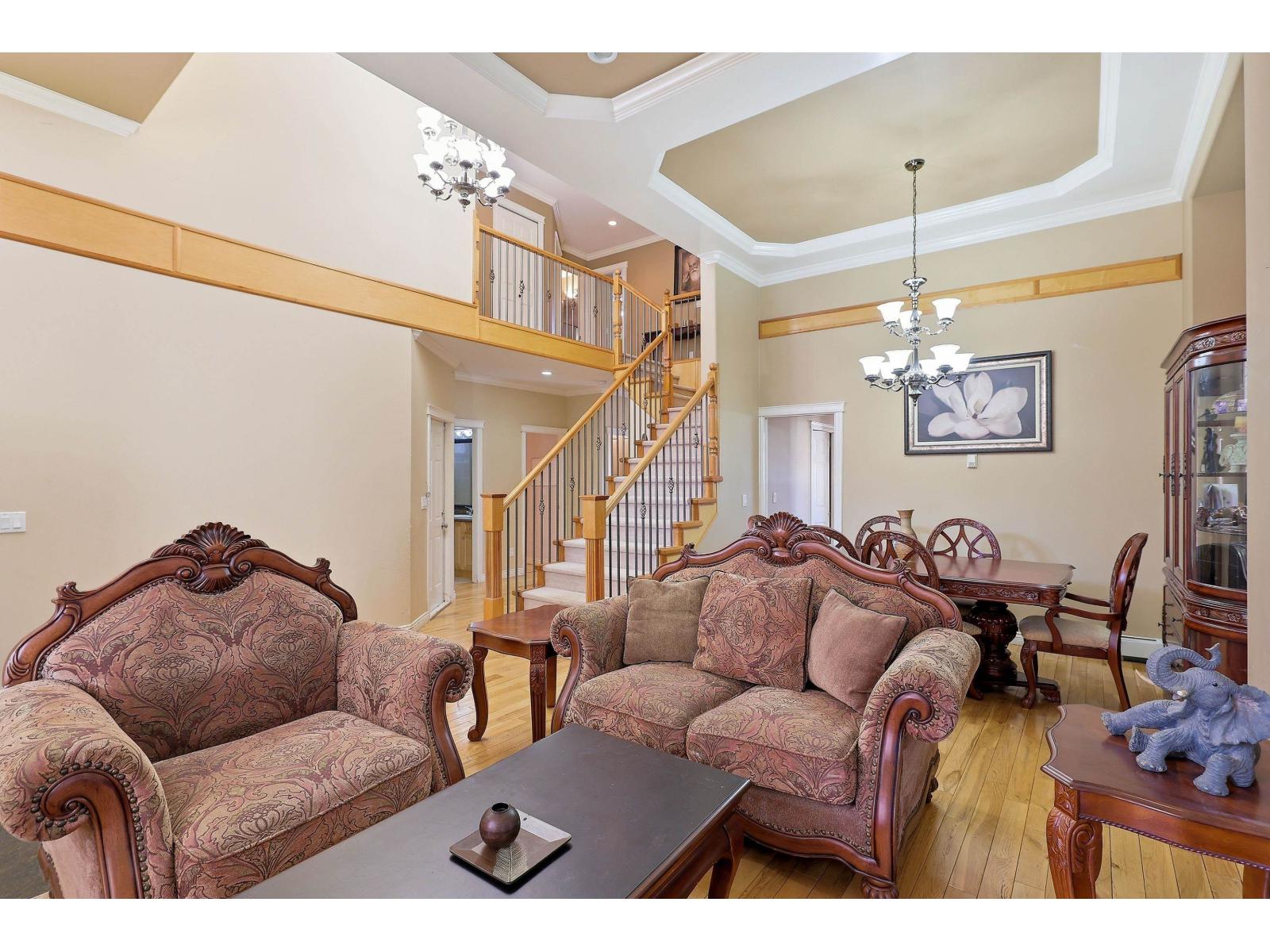 14665 76a Avenue, Surrey, British Columbia  V3S 2P4 - Photo 7 - R3113085