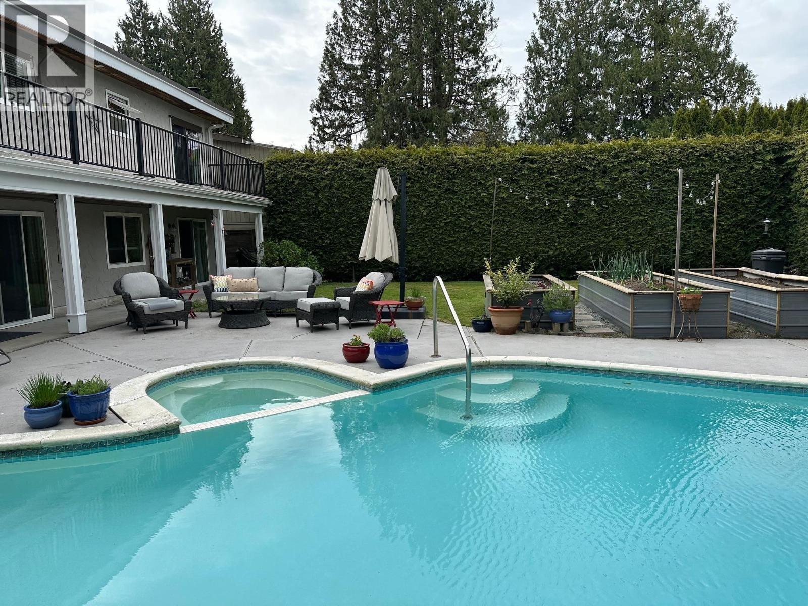 1015 51A STREET, Delta, British Columbia