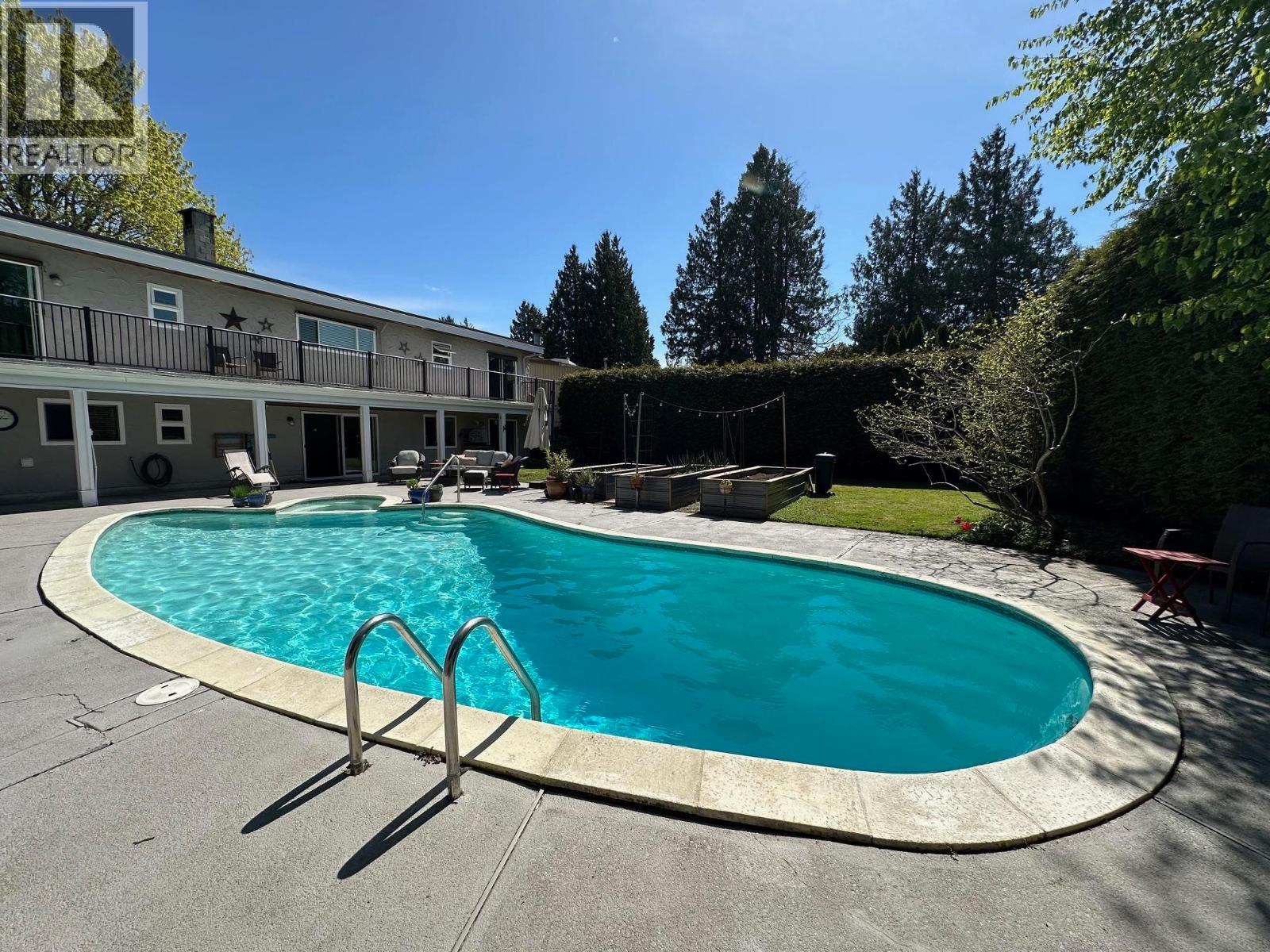 1015 51a Street, Delta, British Columbia  V4M 2X9 - Photo 2 - R3113372