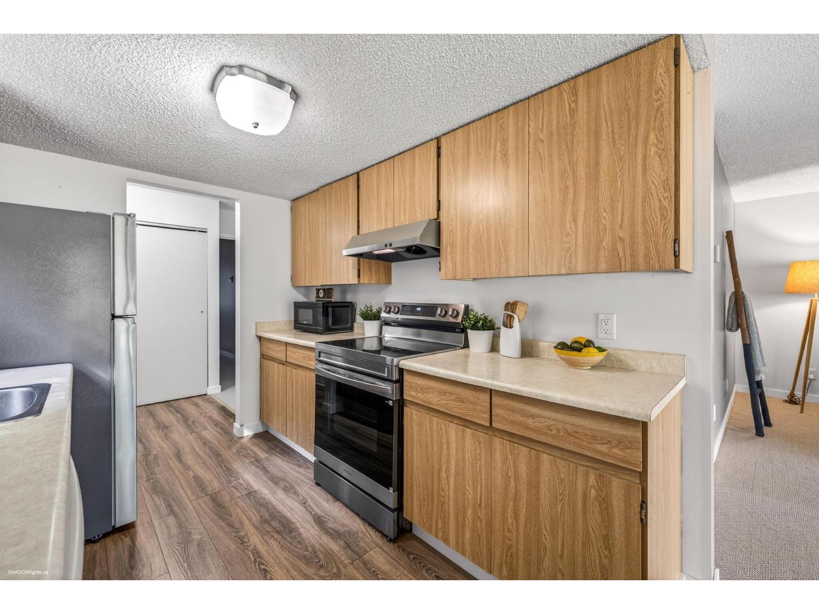 101 7120 133 Street, Surrey, British Columbia  V3W 7Z7 - Photo 11 - R3115454