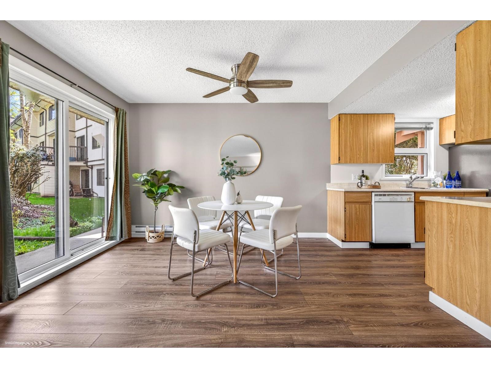 101 7120 133 Street, Surrey, British Columbia  V3W 7Z7 - Photo 13 - R3115454