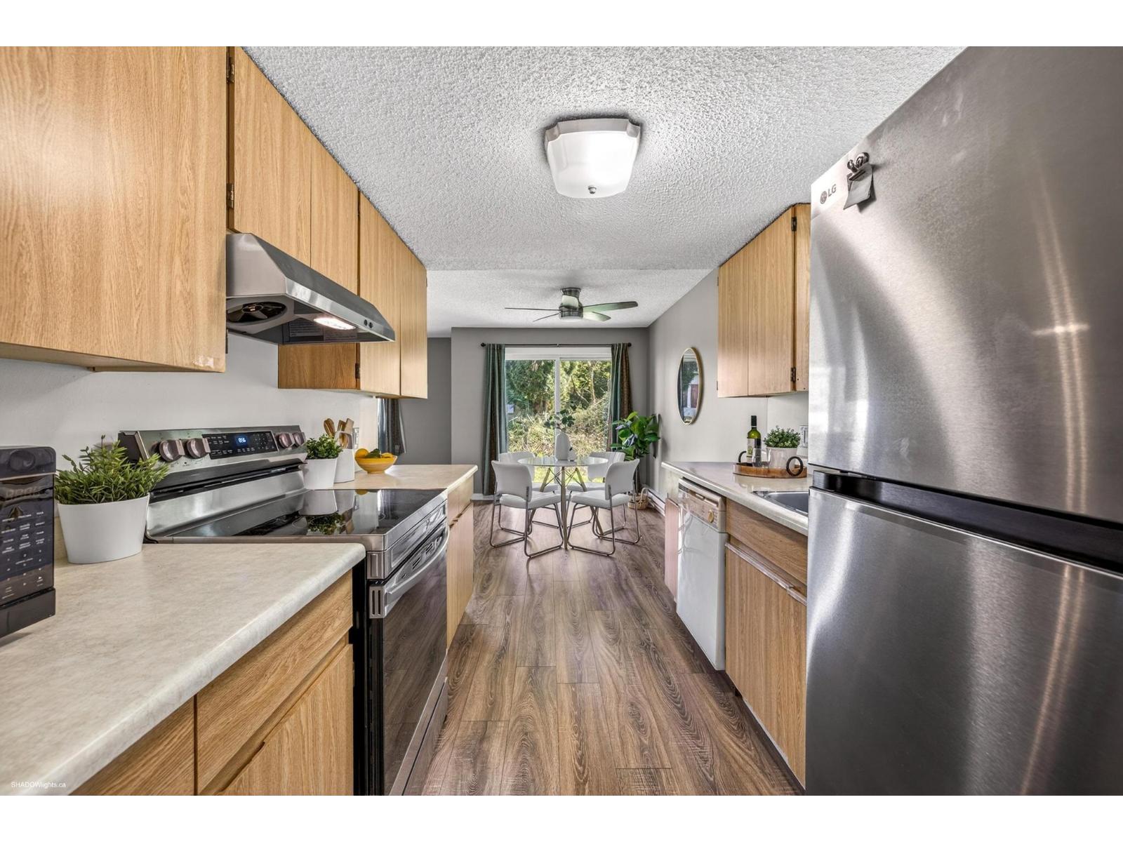 101 7120 133 Street, Surrey, British Columbia  V3W 7Z7 - Photo 7 - R3115454