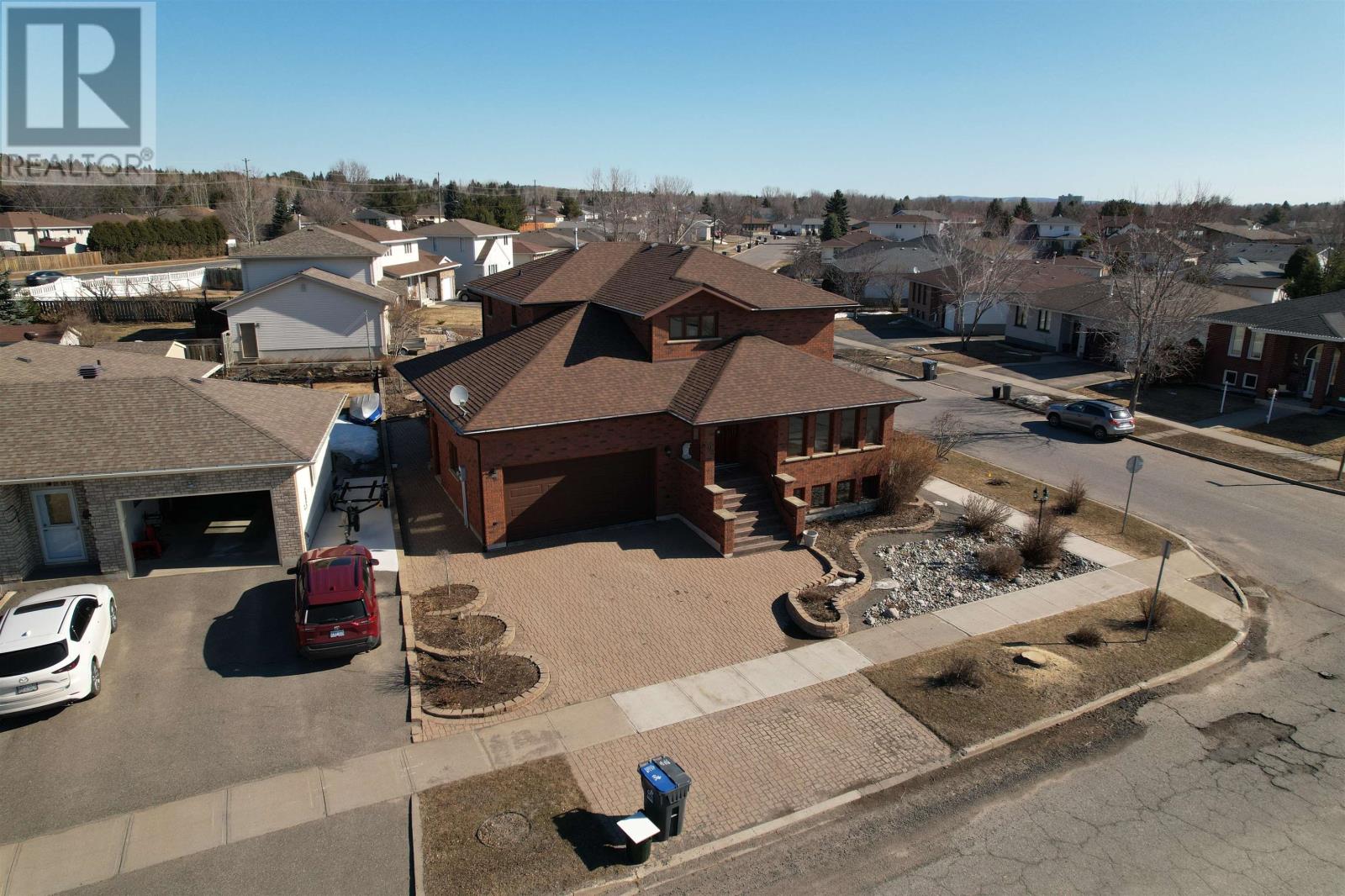 405 Rivera Dr, Thunder Bay, Ontario  P7B 6K1 - Photo 34 - TB2600803