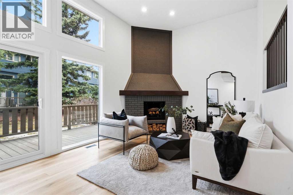 20 Point Mckay Court NW, Calgary, Alberta