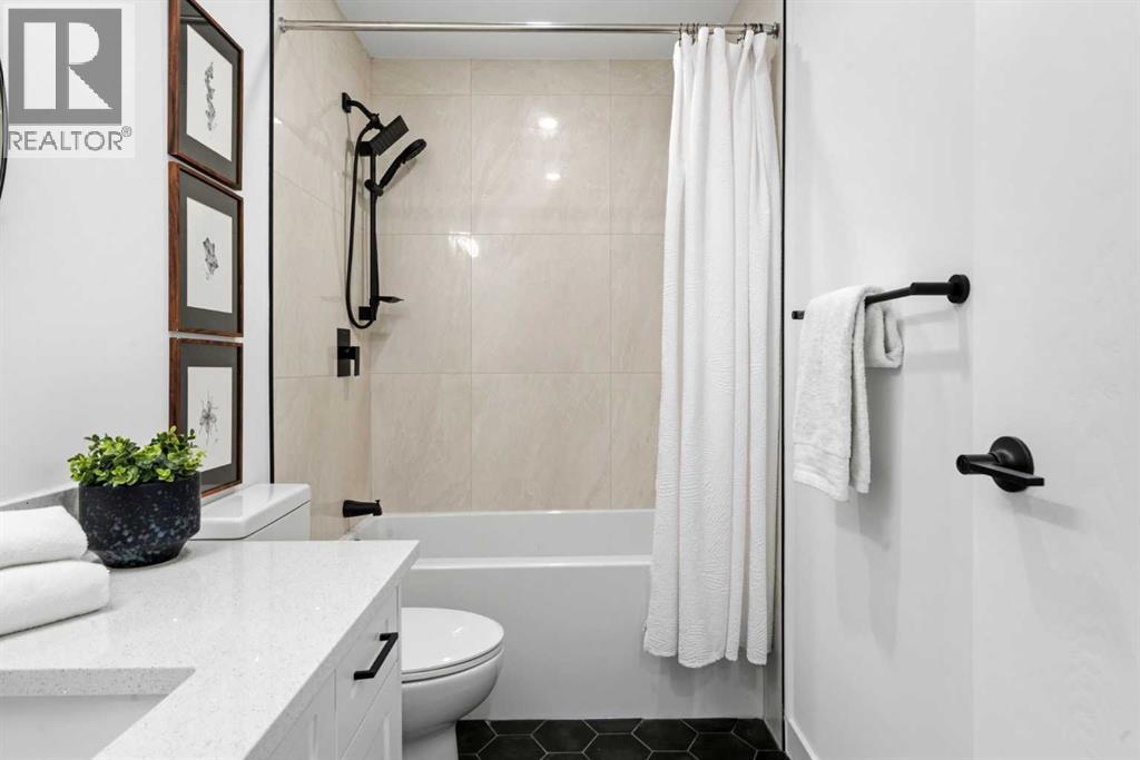 20 Point Mckay Court NW, Calgary, Alberta  T3B 5B7 - Photo 25 - A2301822