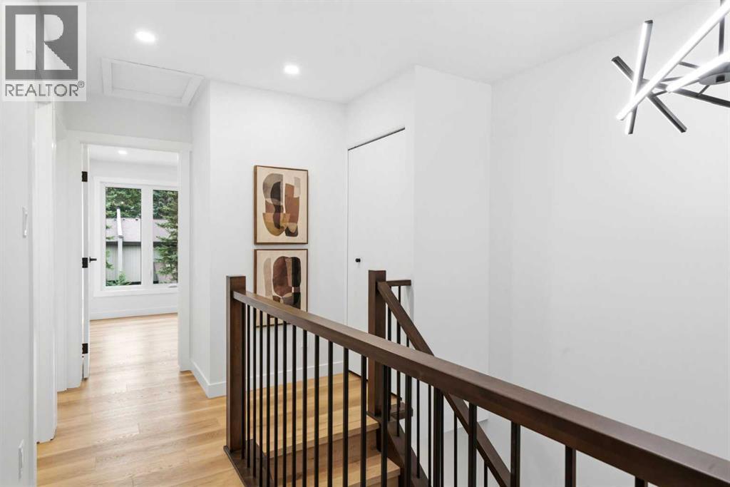 20 Point Mckay Court NW, Calgary, Alberta  T3B 5B7 - Photo 19 - A2301822