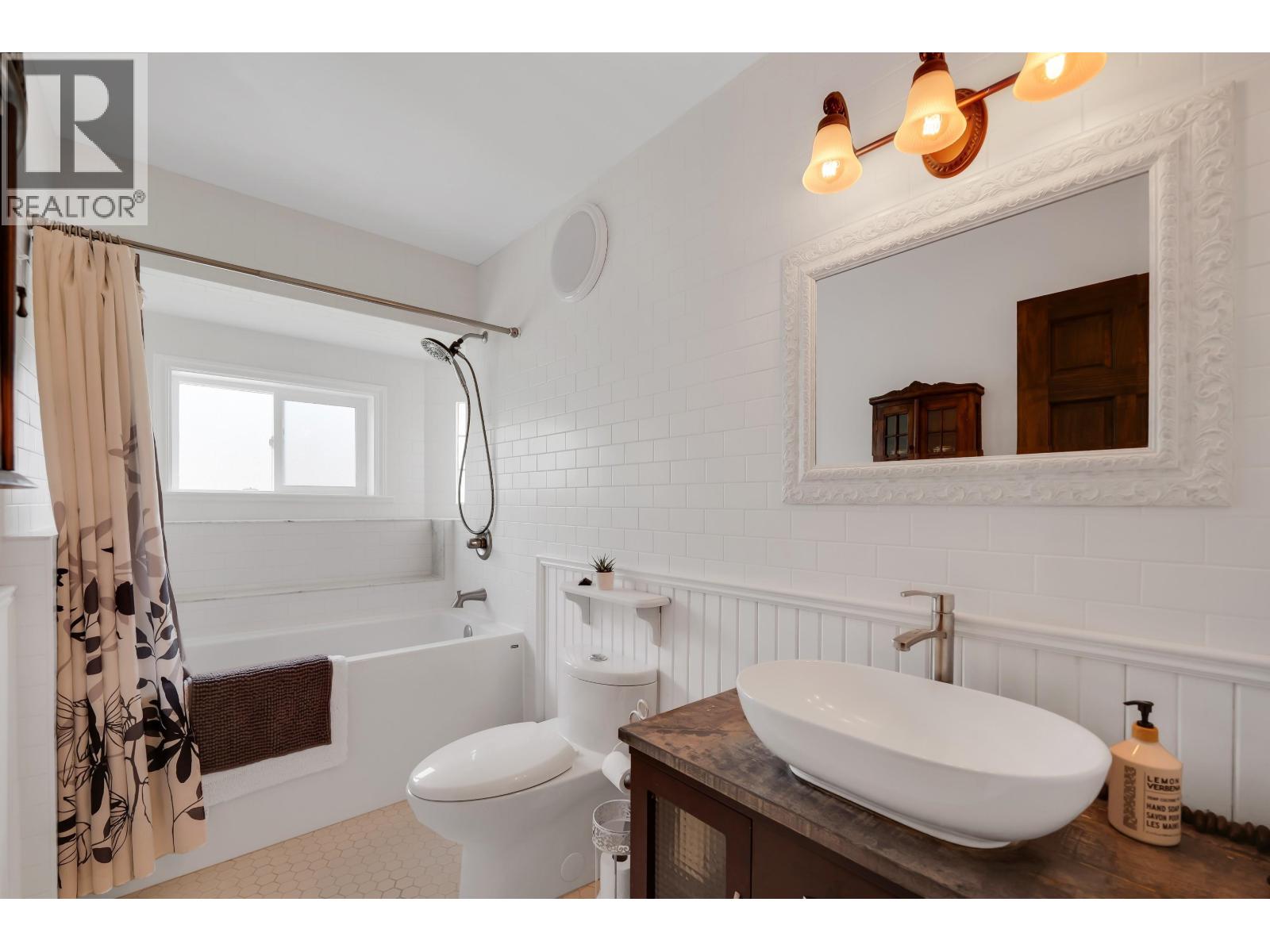 1110 Laramee Road, Squamish, British Columbia  V0N 1H0 - Photo 22 - R3110429