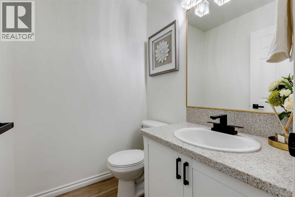 15, 102 Canoe Square Sw, Airdrie, Alberta  T4B 2Z1 - Photo 12 - A2302539