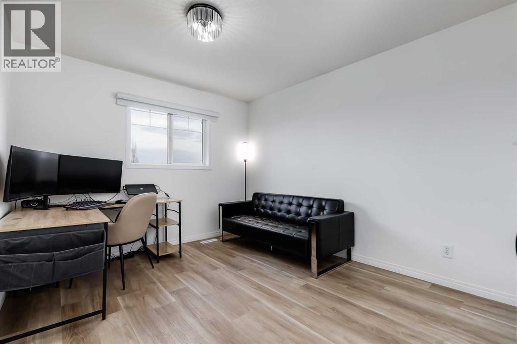 15, 102 Canoe Square Sw, Airdrie, Alberta  T4B 2Z1 - Photo 17 - A2302539