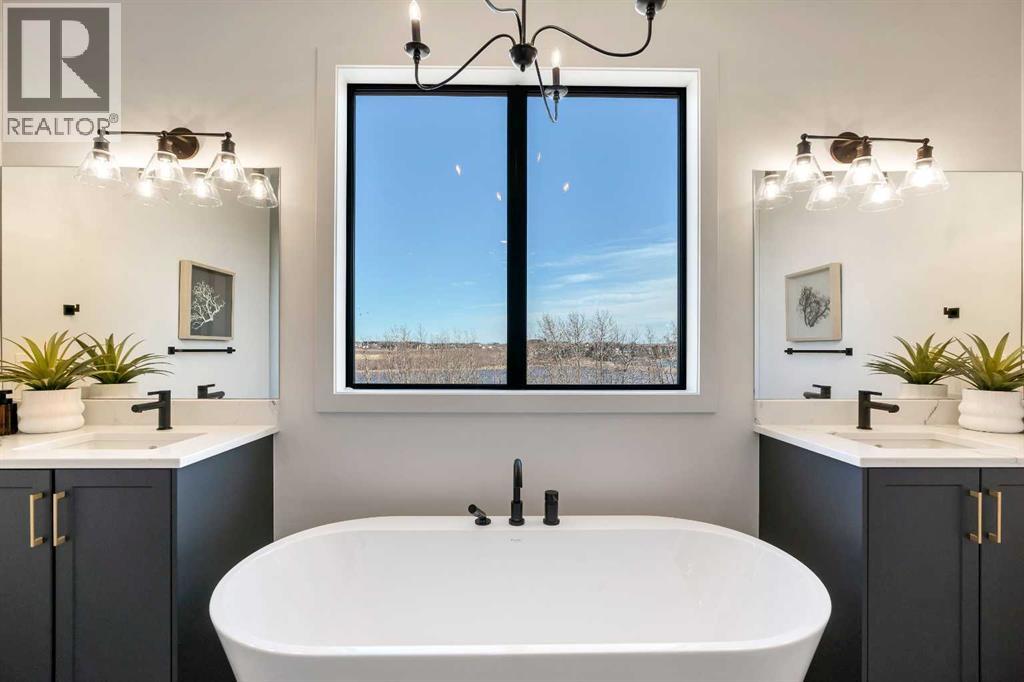 35 Monterra Cove, Cochrane Lake, Alberta  T4C 0G7 - Photo 34 - A2304114