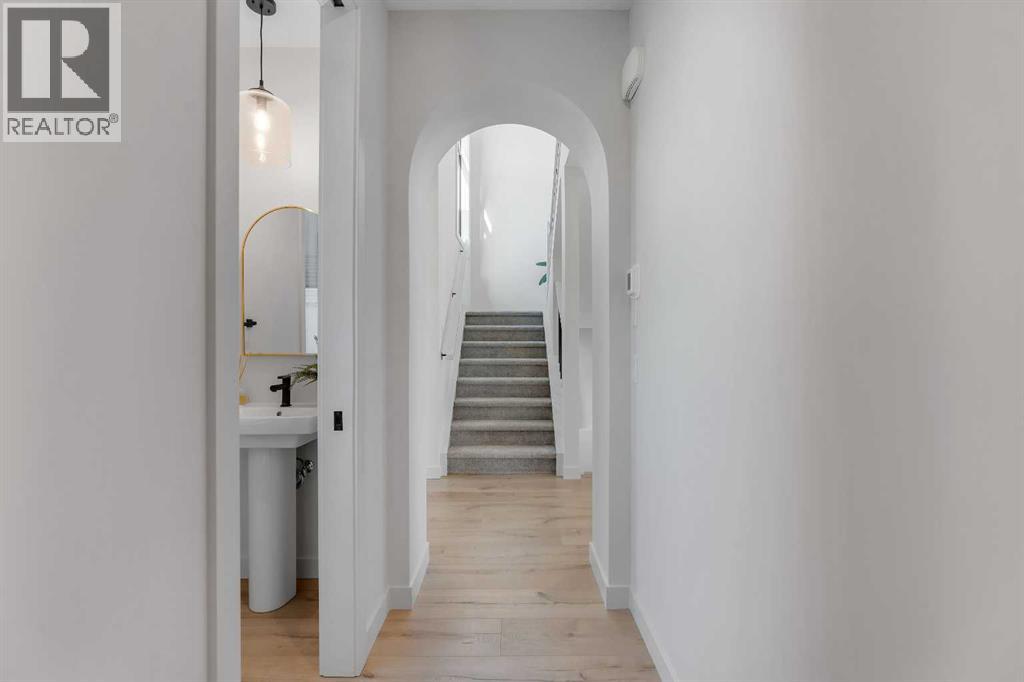 35 Monterra Cove, Cochrane Lake, Alberta  T4C 0G7 - Photo 27 - A2304114