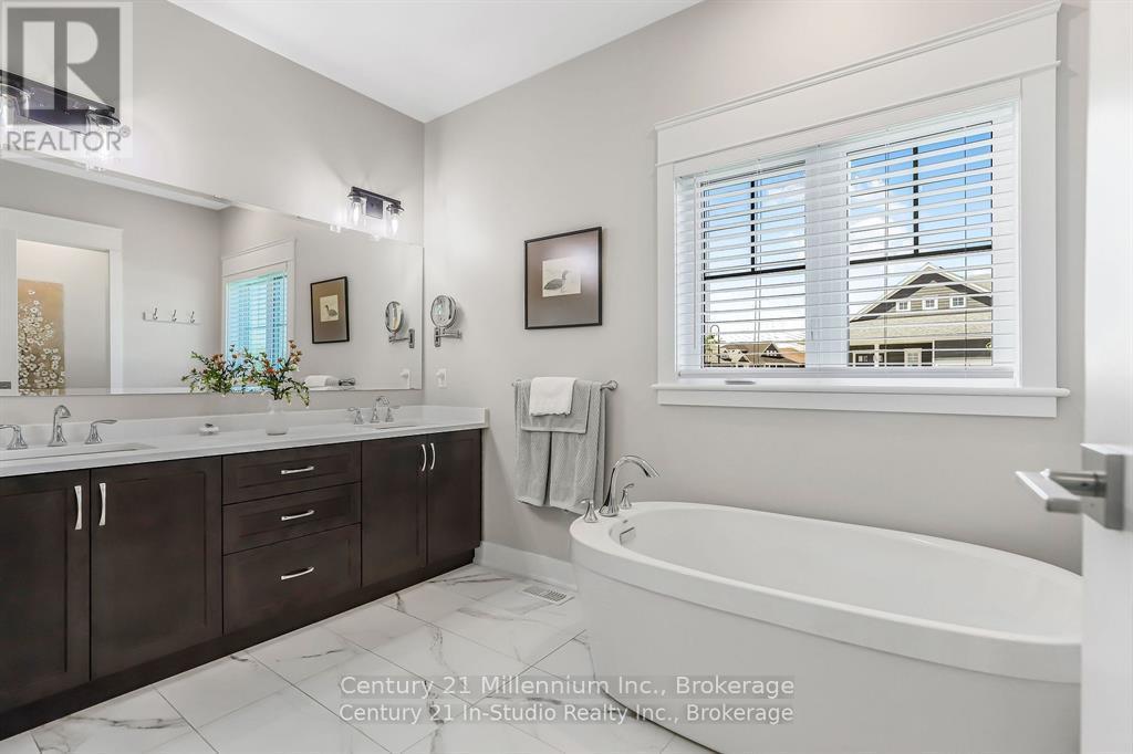 209 Snowberry Lane, Georgian Bluffs, Ontario  N0H 1S0 - Photo 32 - X13039756