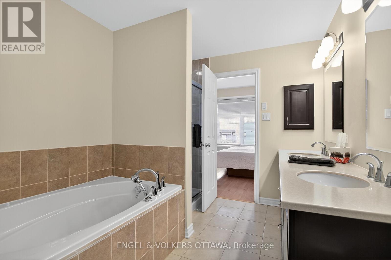 401 - 399 Bayrose Drive W, Ottawa, Ontario  K2J 5W3 - Photo 16 - X13042170