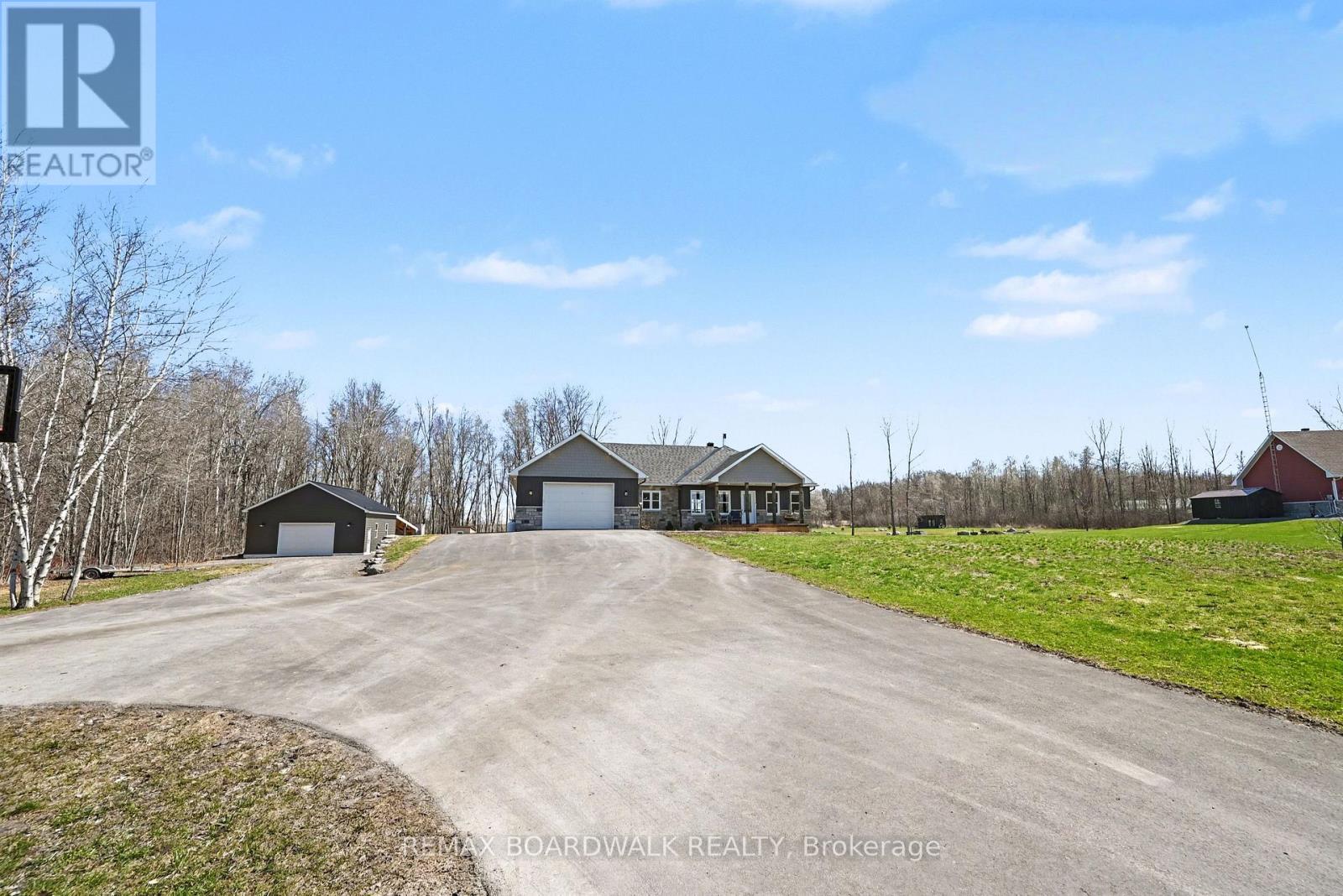 3247 Tolmies Corners Road N, North Stormont, Ontario  K0C 1V0 - Photo 5 - X13042234